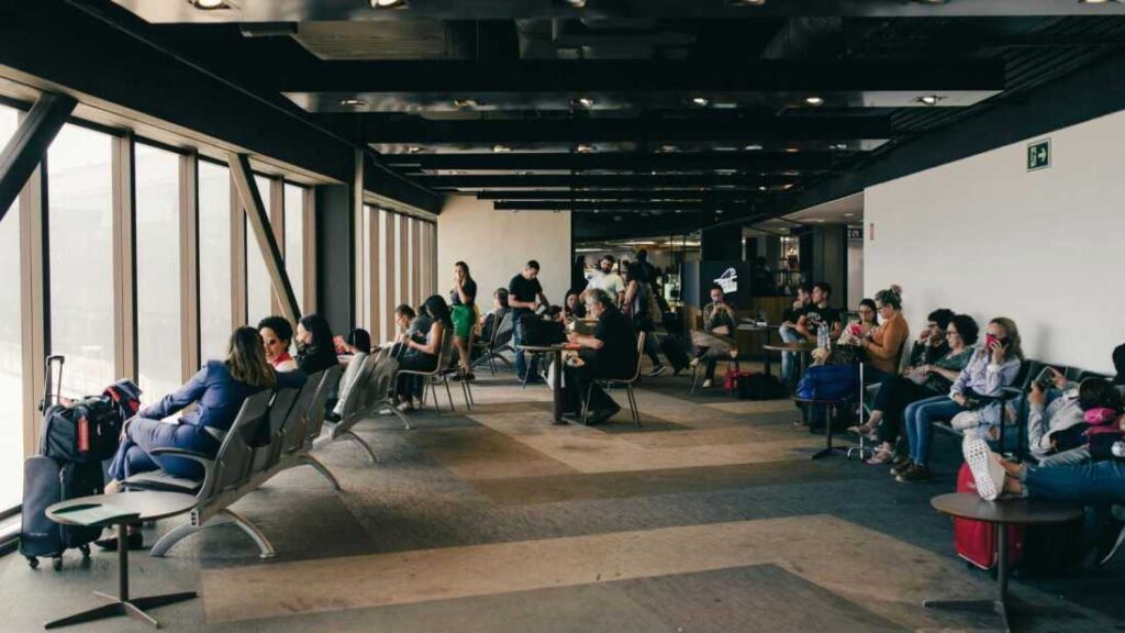 How to Get Airport Lounge Access for Free